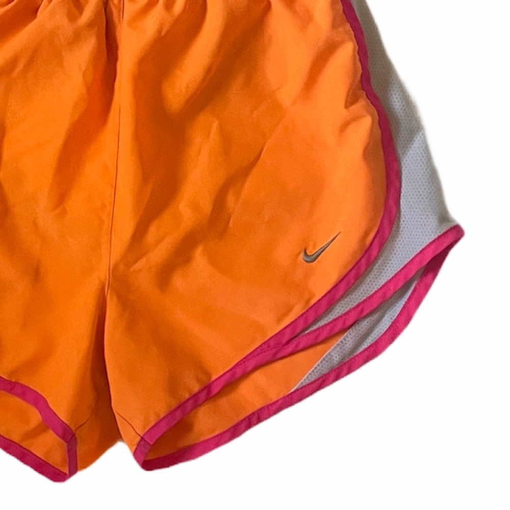 NIKE women’s running shorts, XS - Picture 2 of 8